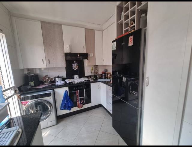 3 BEDROOM TOWNHOUSE FOR SALE IN NEW REDRUTH